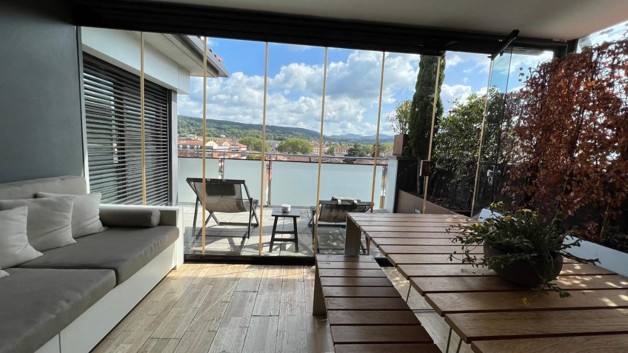 Апартаменти Atico De Diseno Con Terraza En El Centro De Олот Екстер'єр фото